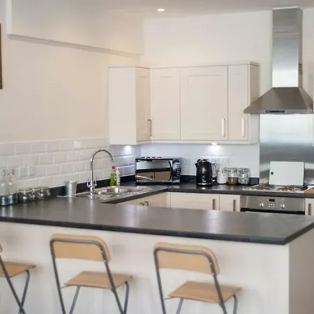 The Broadmead Forest - Spacious Centre 3bdr Bristol