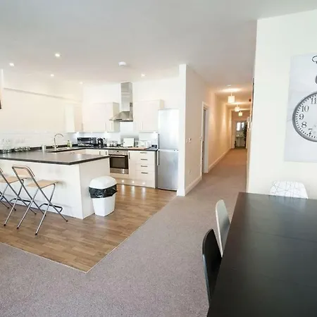 Appartamento The Broadmead Forest - Spacious Centre 3bdr